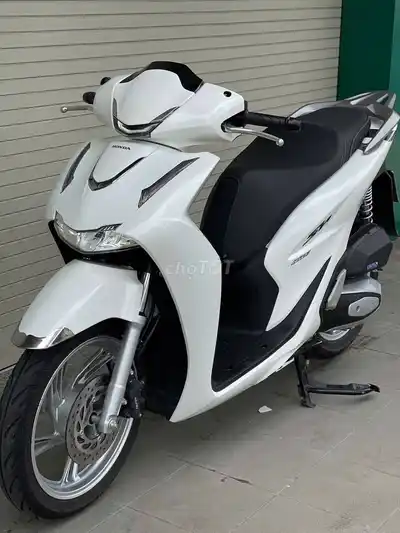 Honda SH 160 2026 Белый как новый, возможен обмен