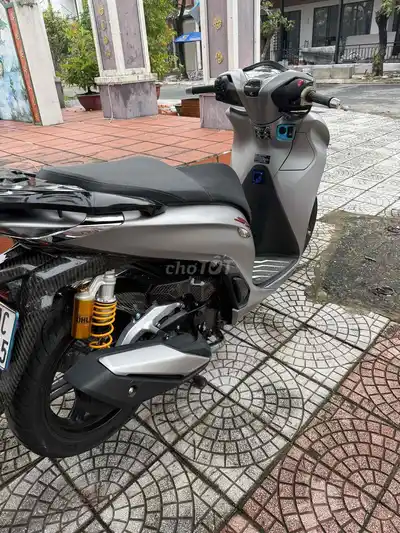 Honda SH 350i 2024 Серебристый