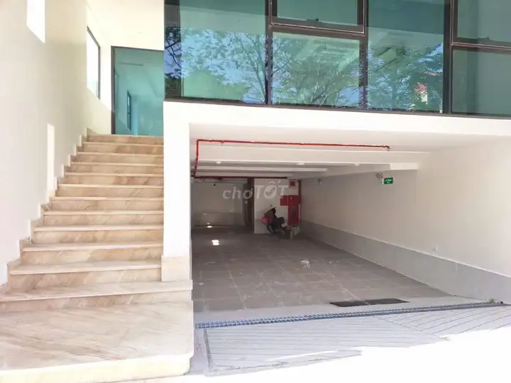 Продажа исторического дома в Линь Тхач, Бан Лонг, Лонг Бьен, Ханой