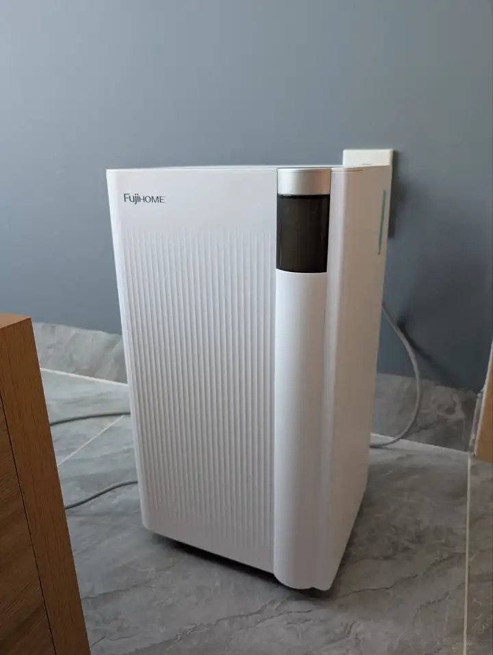 Осушитель воздуха Fujihome DH10NEW