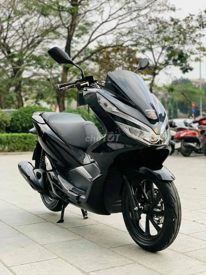 Honda PCX 125fi 2018, LED, smartkey, двигатель оригинал 100%