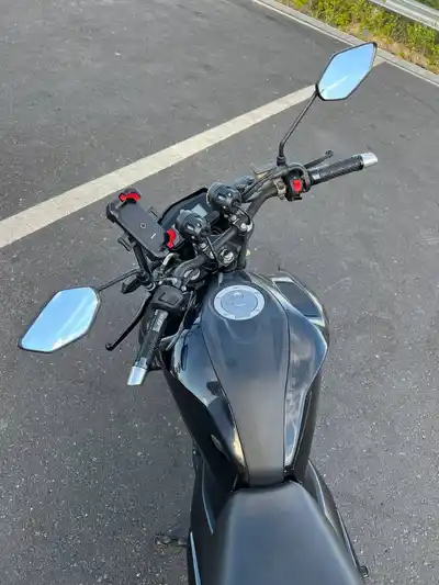 Yamaha FZ25