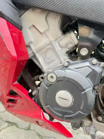Honda Winner v1 2018 Красно-черно-белый с номерами Хошимина