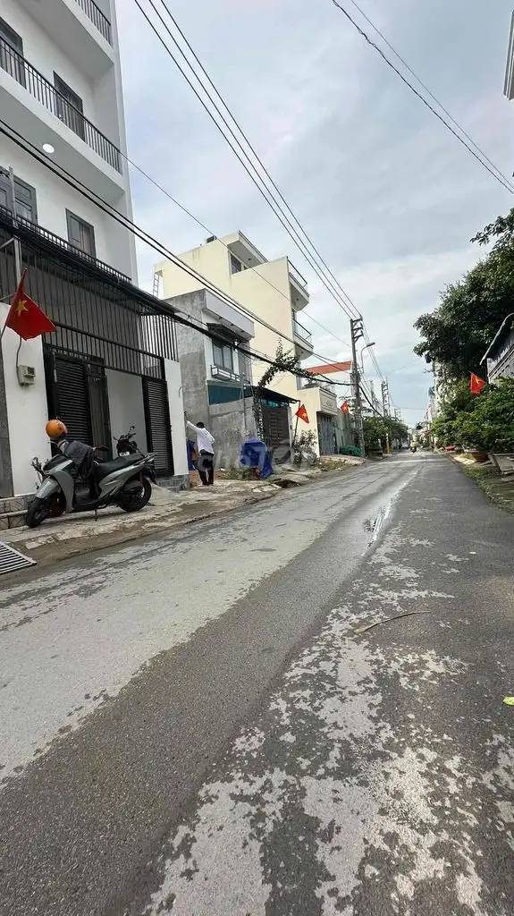 Срочно ниже рынка для погашения долга за новостройку