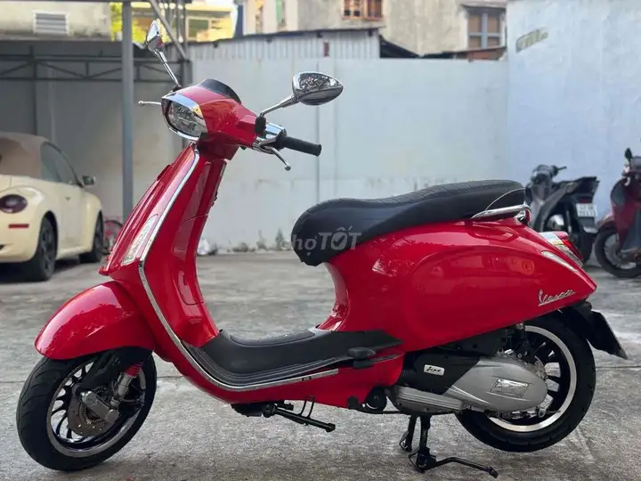 Piaggio Vespa Sprint 2022 ABS красный, в идеальном состоянии