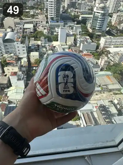 Футбольный мяч FIFA World Cup Trionda