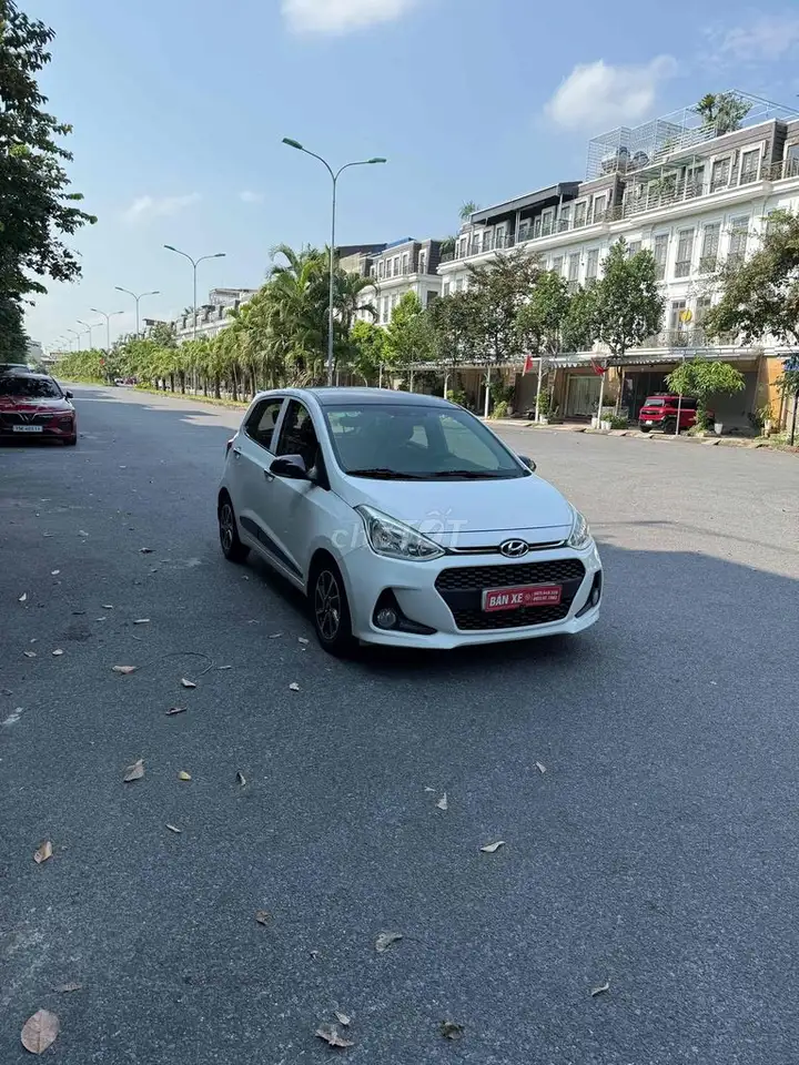 Hyundai Grand i10 Хэтчбек Белый