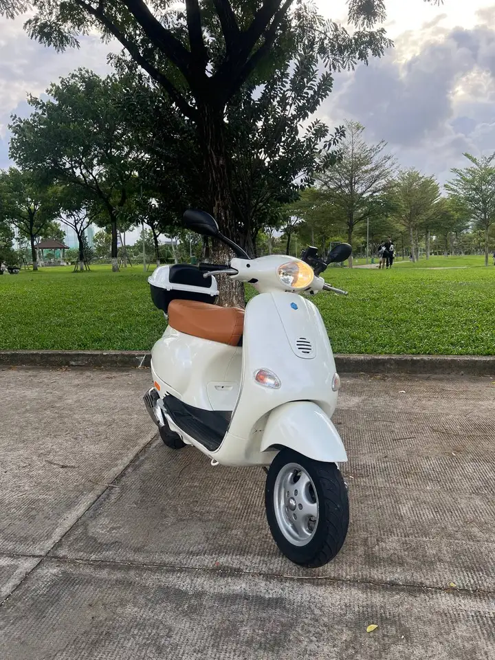 Скутер Vespa ET8 150cc 2003