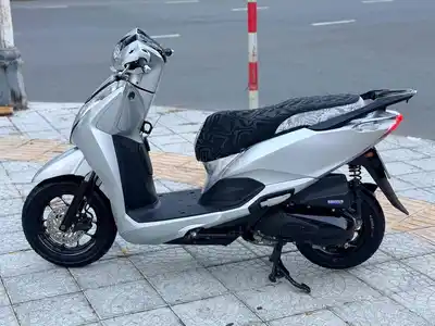 HONDA LEAD 4VAL 2022 серебристый