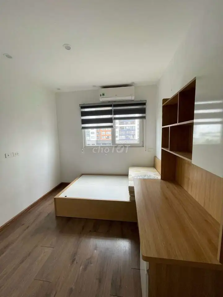 Сдается квартира в Nghĩa Đô, 106 Hoàng Quốc Việt, 130 м², 3 спальни