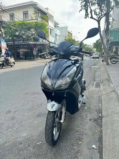 Honda Air Blade черного цвета