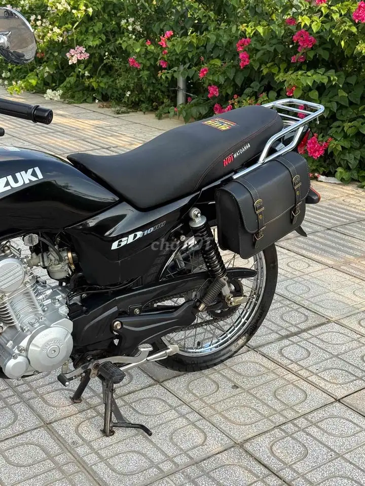 Suzuki GD 2018, черный