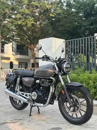 Honda CB350 Hness 2025 серый цвет