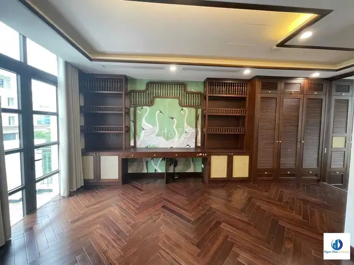 Коттедж в Vinhomes Gia Lâm