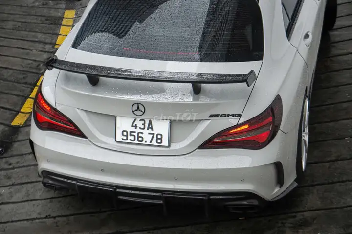 Mercedes-Benz CLA 200 Full-option, серый
