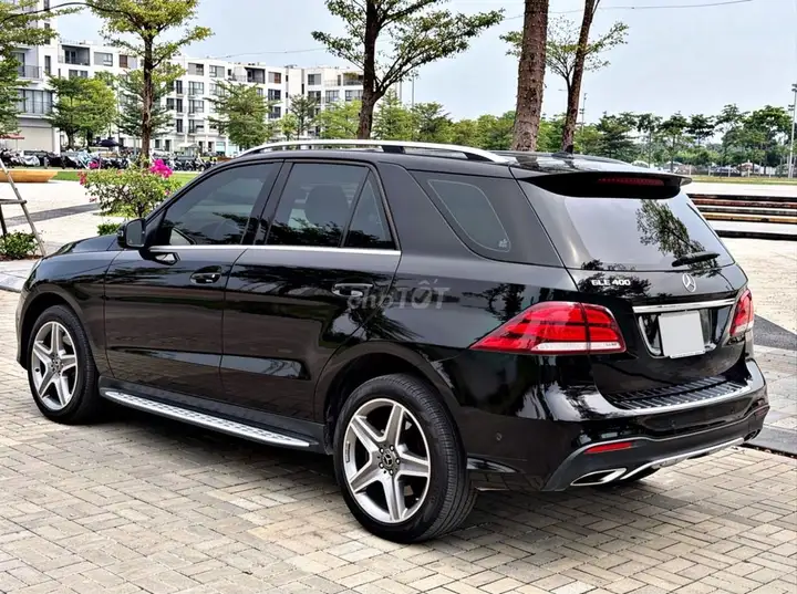 Mercedes-Benz GLE 400 SUV Черный
