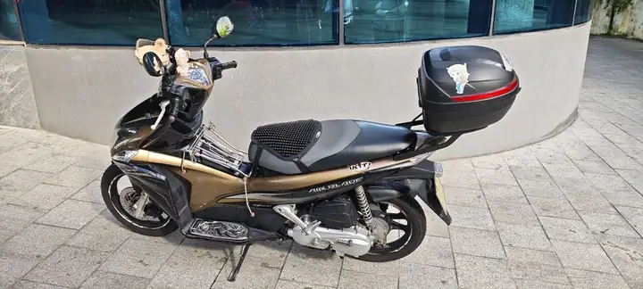 Honda Air Blade 2012