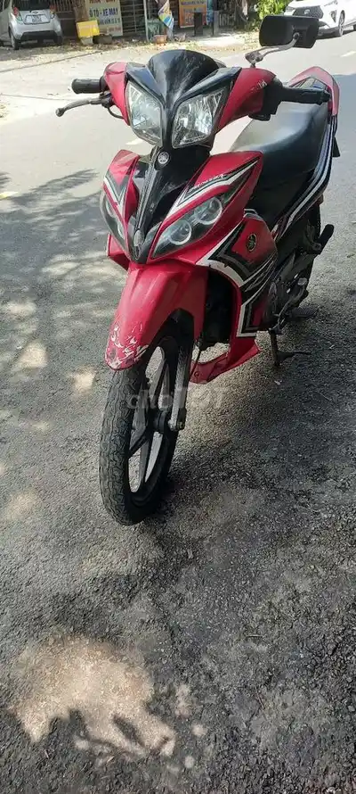 Мопед Yamaha Jupiter, красный