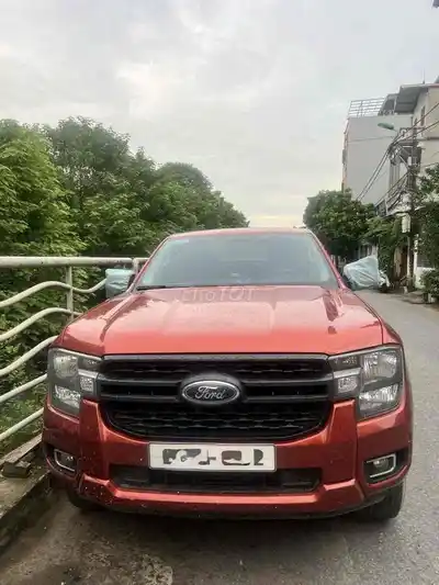 Ford Ranger XLS Красный