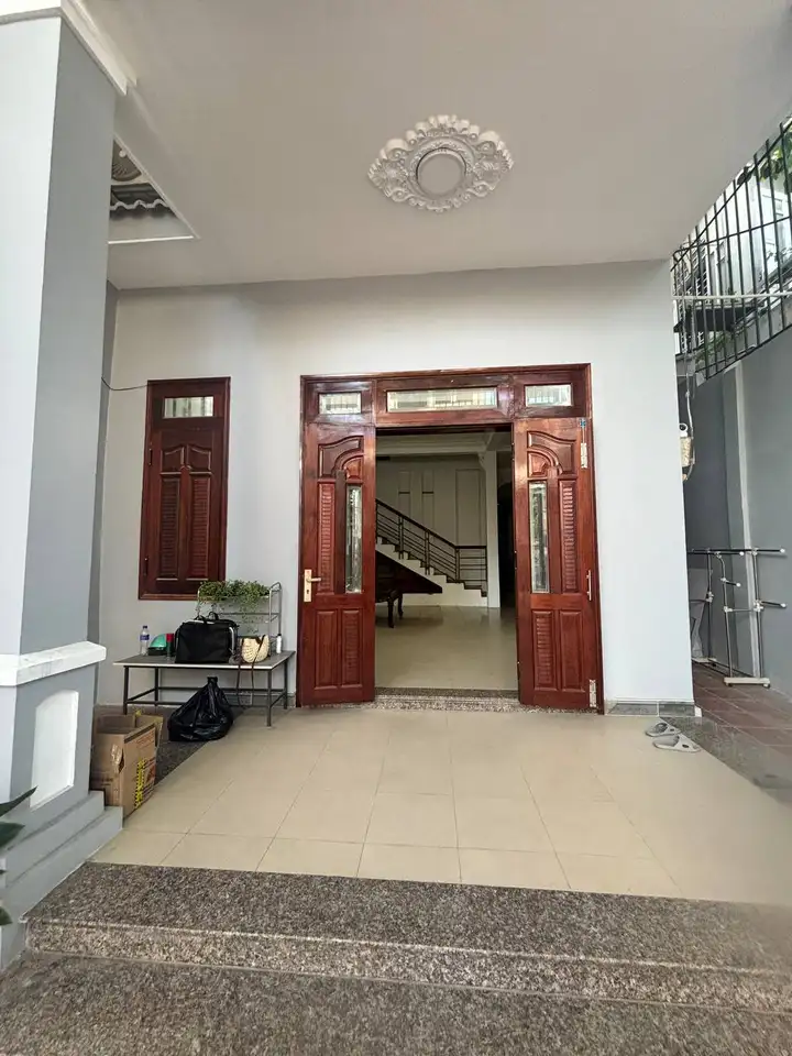 Аренда части первого этажа в доме WB Coworking