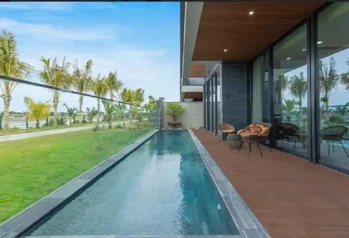 Вилла 3 этажа 5 спален 5 санузлов 300м2