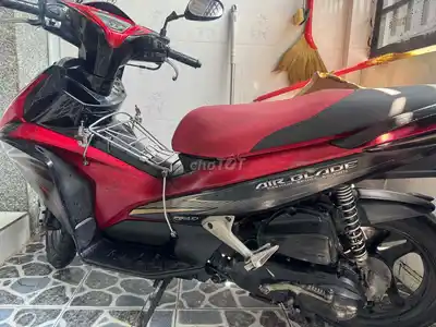 HONDA AIR BLADE 2012 красно-чёрный BSTP