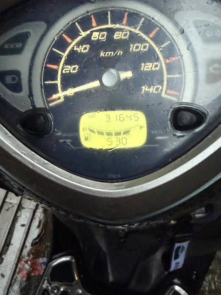 Скутер Yamaha Acruzo