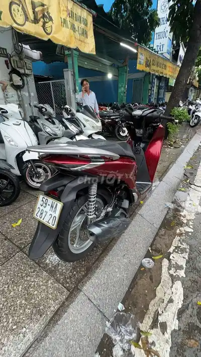 Хонда SH 125i АБС 2025 красная 90%