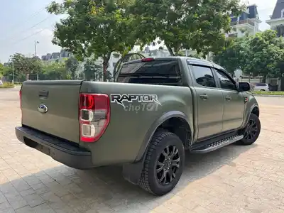 Ford Ranger XLS 2017, зелёный мох