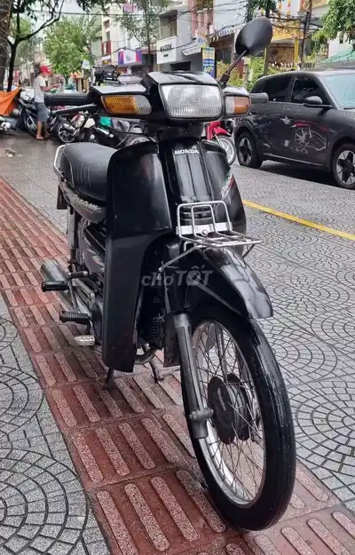 Honda Dream lùn 1999 черная