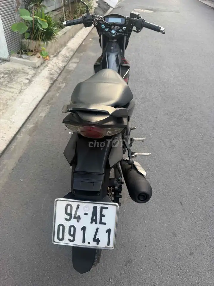 Suzuki Raider 150 mới 80%