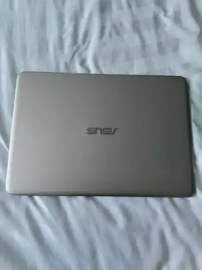 Asus UX305F Notebook PC