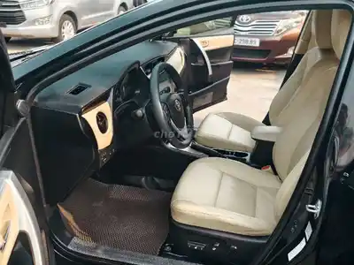 Toyota Corolla Altis 2019 черный