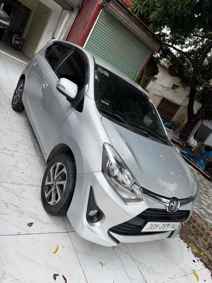 Toyota Wigo 2023 МКПП Серебристый 110000 км