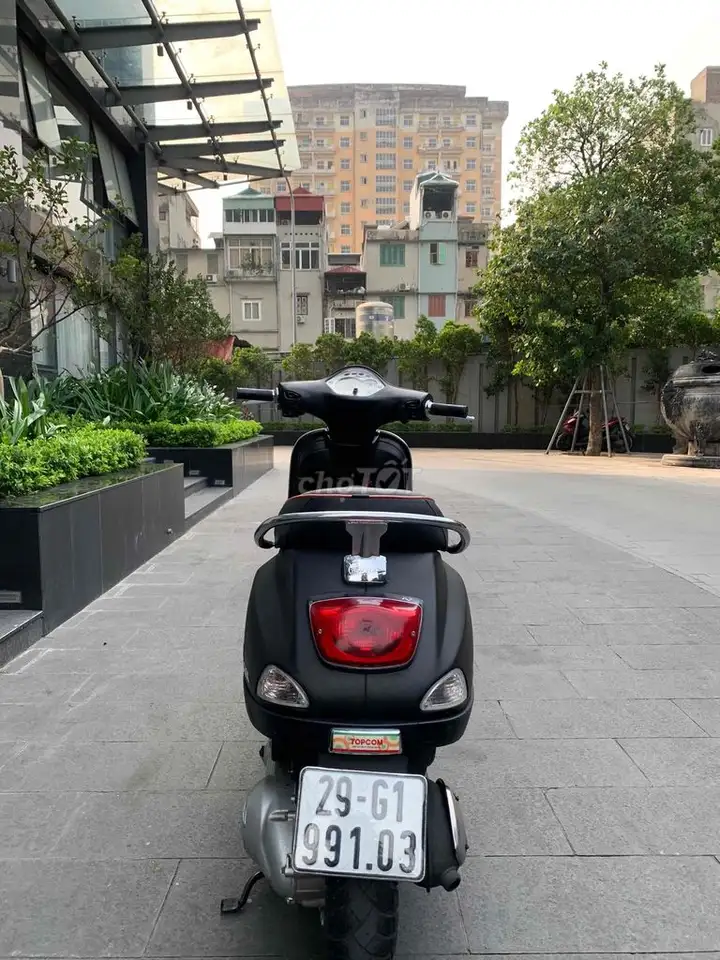LX Piaggio