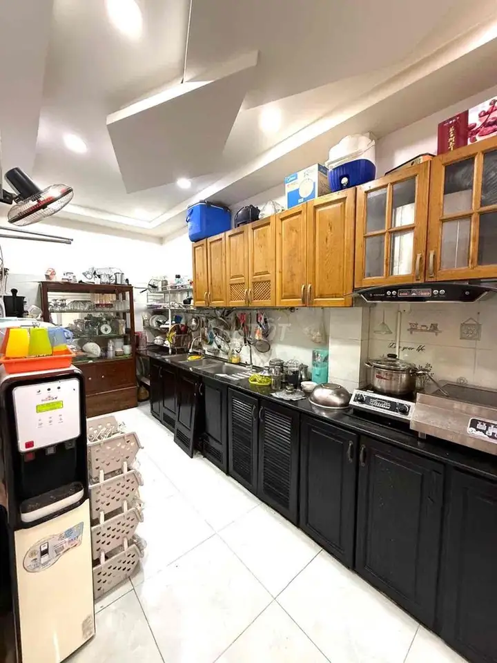 Улица Ле Куан Динь, Бинь Тхань – 72 м² – 5 сп.