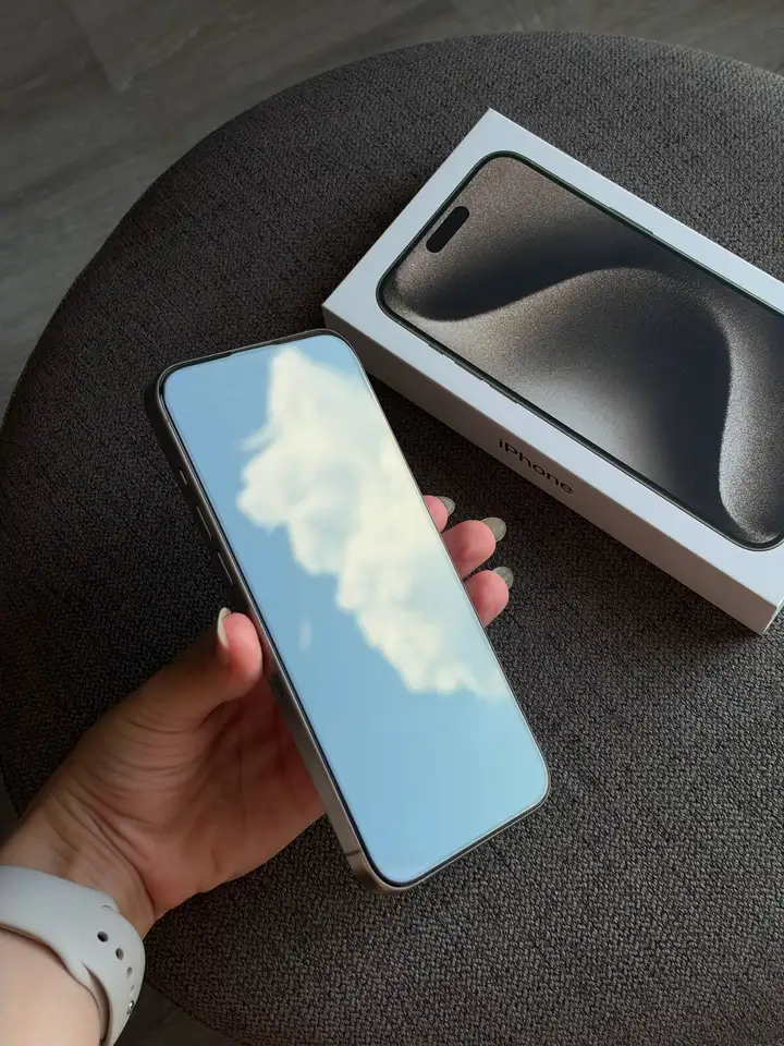 iPhone 15 Pro Max Natural Titanium 256 ГБ