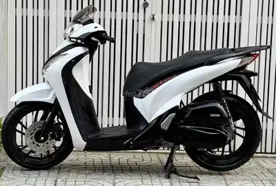 Honda SH 150 2016 обвес под стиль Italy, документы на мне