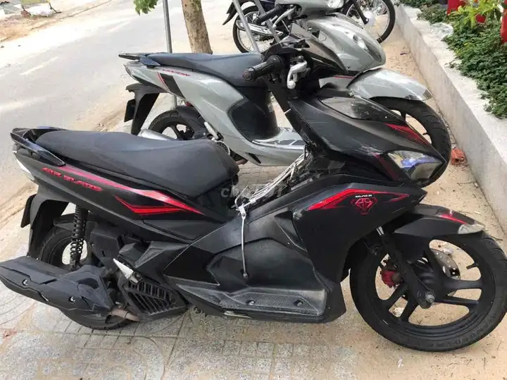Honda Air Blade 2016 Черный