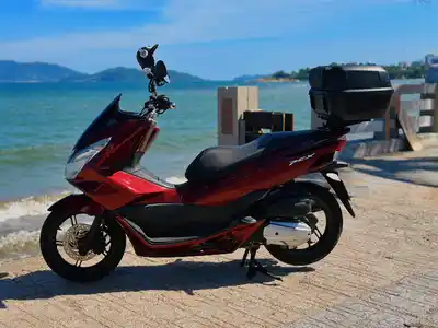 Honda PCX 2014, 125 куб