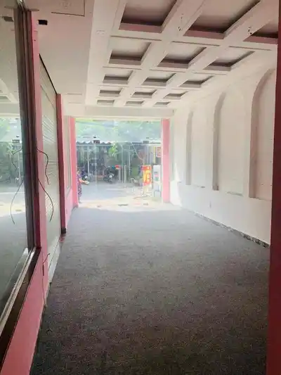 Дом с двумя фасадами в районе Тхой Ан, 12