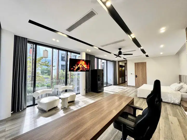 Аренда виллы 3 этажа, 4 спальни, 200 м²