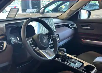 Mitsubishi Destinator Ultimate 2026 Белый 7 мест