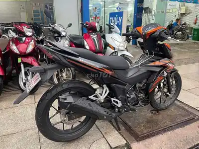 Honda Winner 2018 Черно-оранжевый 90% новый