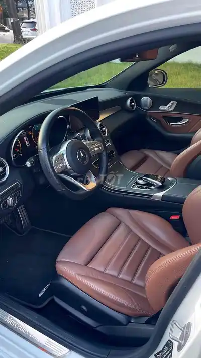 Mercedes-Benz C300 AMG 2021 Белый