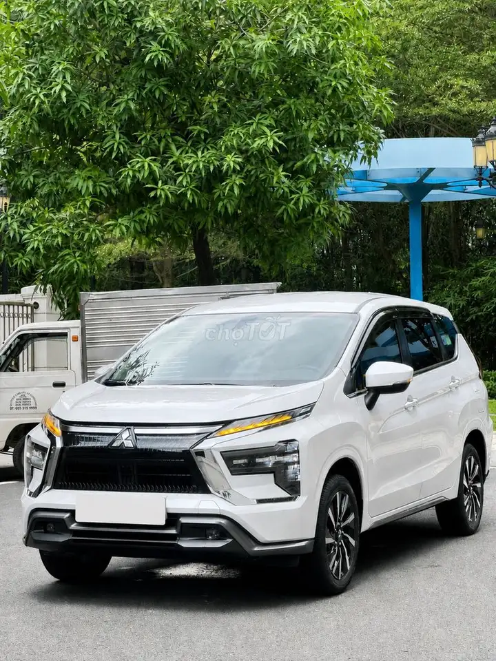Mitsubishi Xpander Premium 2025 1.5AT Белый