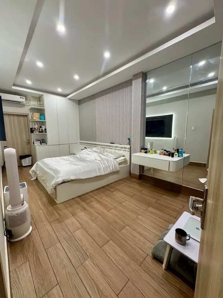 Дом 90 м², Тхань Бинь, переулок 10 м, проезд для авто