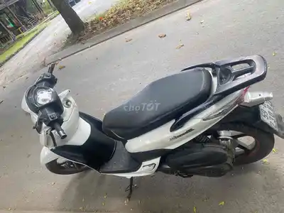 Скутер SYM Shark белый Вьетнам