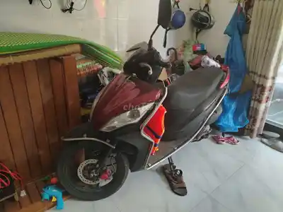 Honda Vision 2018, красный