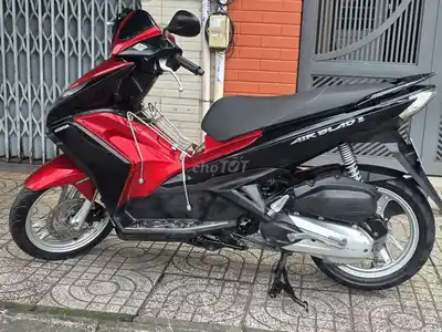 Honda Air Blade 125 2015 красно-чёрный